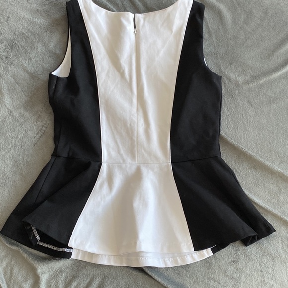 Womens fancy top - Picture 2 of 2